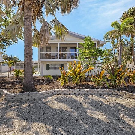 140 Barefoot Bungalow: 4Br/2Ba W/ Heated Pool! Fort Myers Beach Kültér fotó