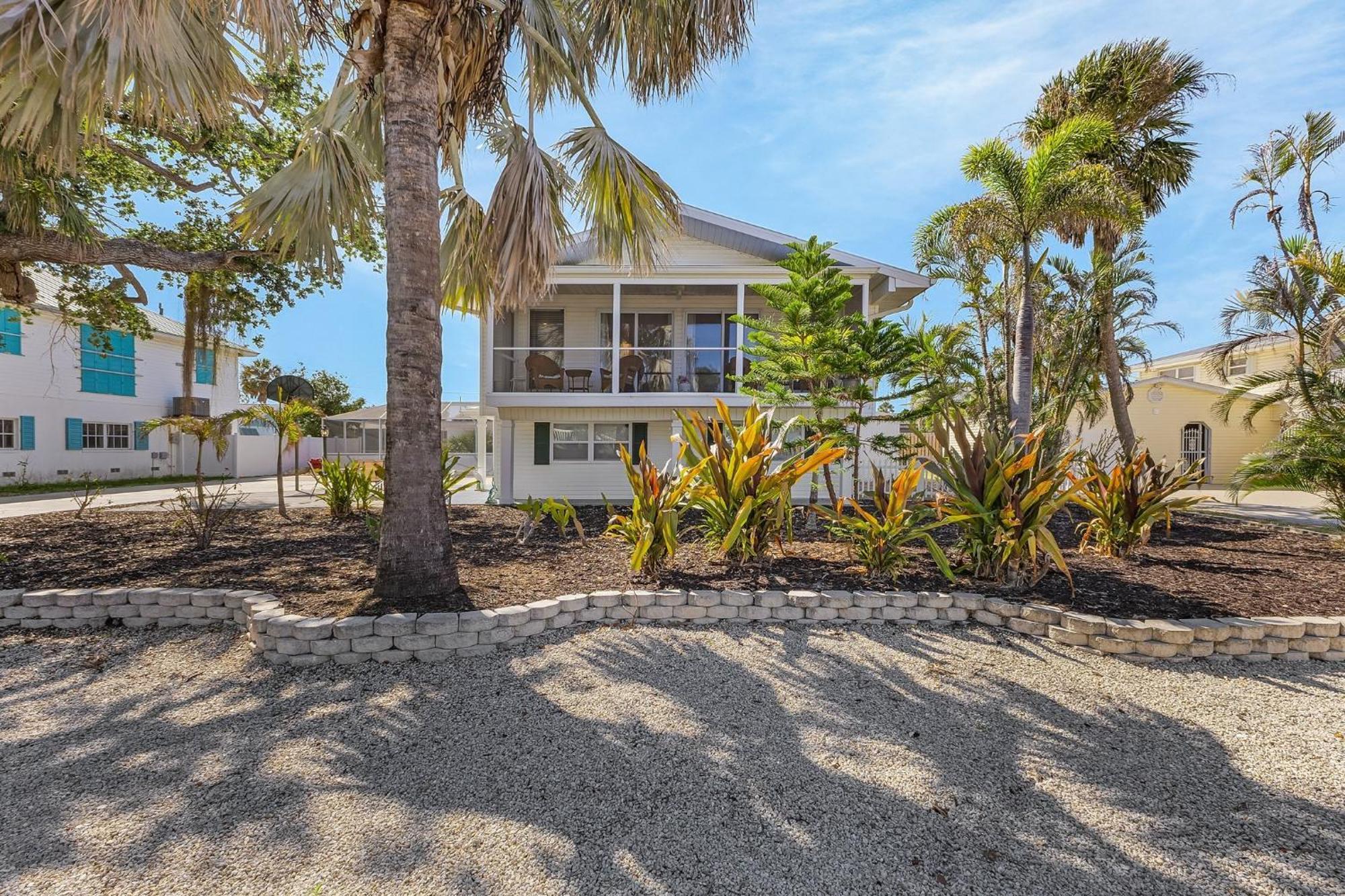 140 Barefoot Bungalow: 4Br/2Ba W/ Heated Pool! Fort Myers Beach Kültér fotó